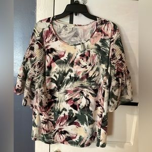 Wide sleeve blouse
